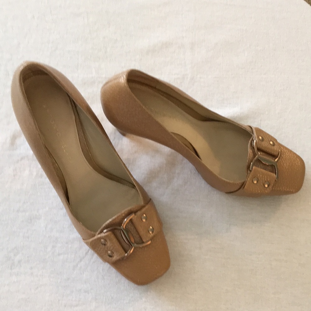 Antonio Melani buckle pumps 6M